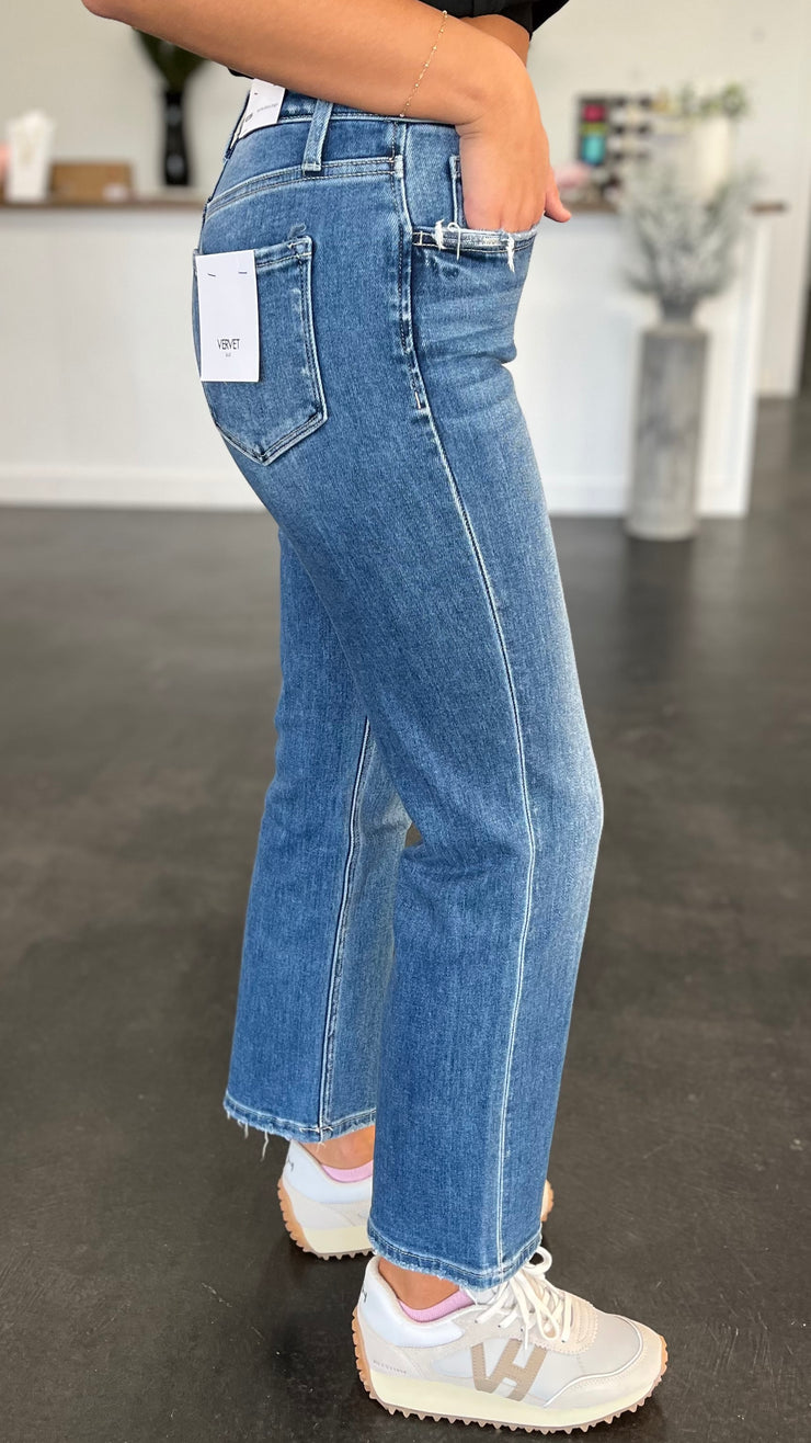 Victoria Straight Jeans