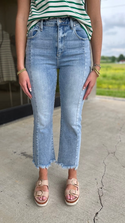 Lucy Crop Flares
